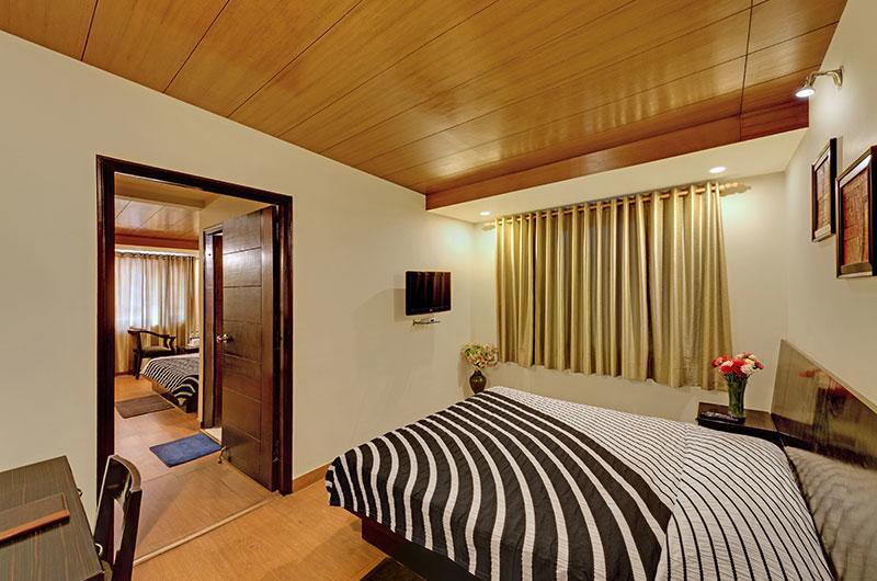 Hotel Suman Paradise נייניטל מראה חיצוני תמונה