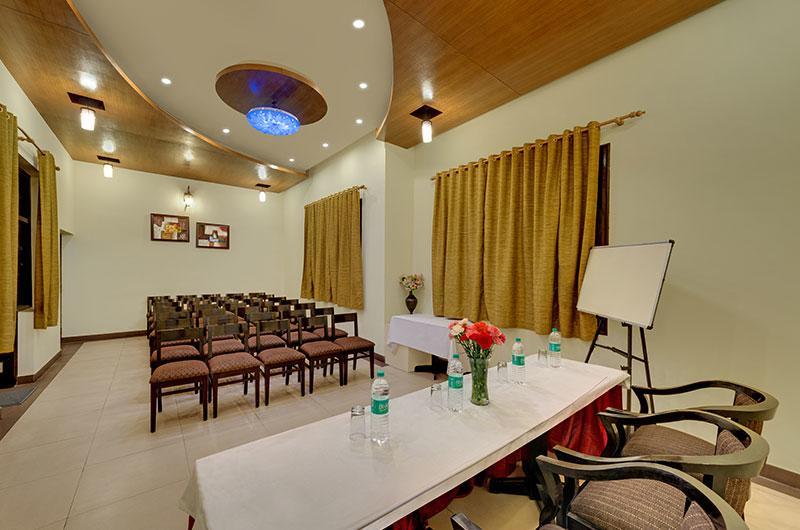 Hotel Suman Paradise נייניטל מראה חיצוני תמונה