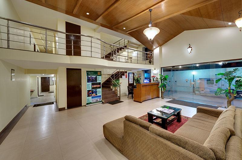 Hotel Suman Paradise נייניטל מראה חיצוני תמונה